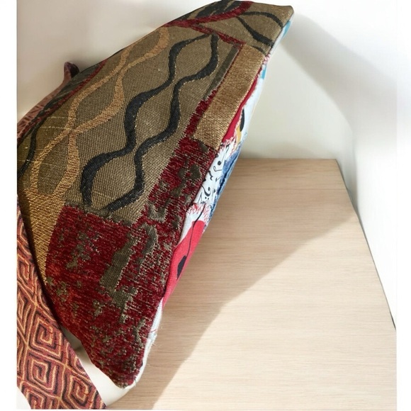 Vibrant Music-Themed Hobo Denim Pocket Embroidered Reverse Canvas Back Bag NWOT - Picture 7 of 14